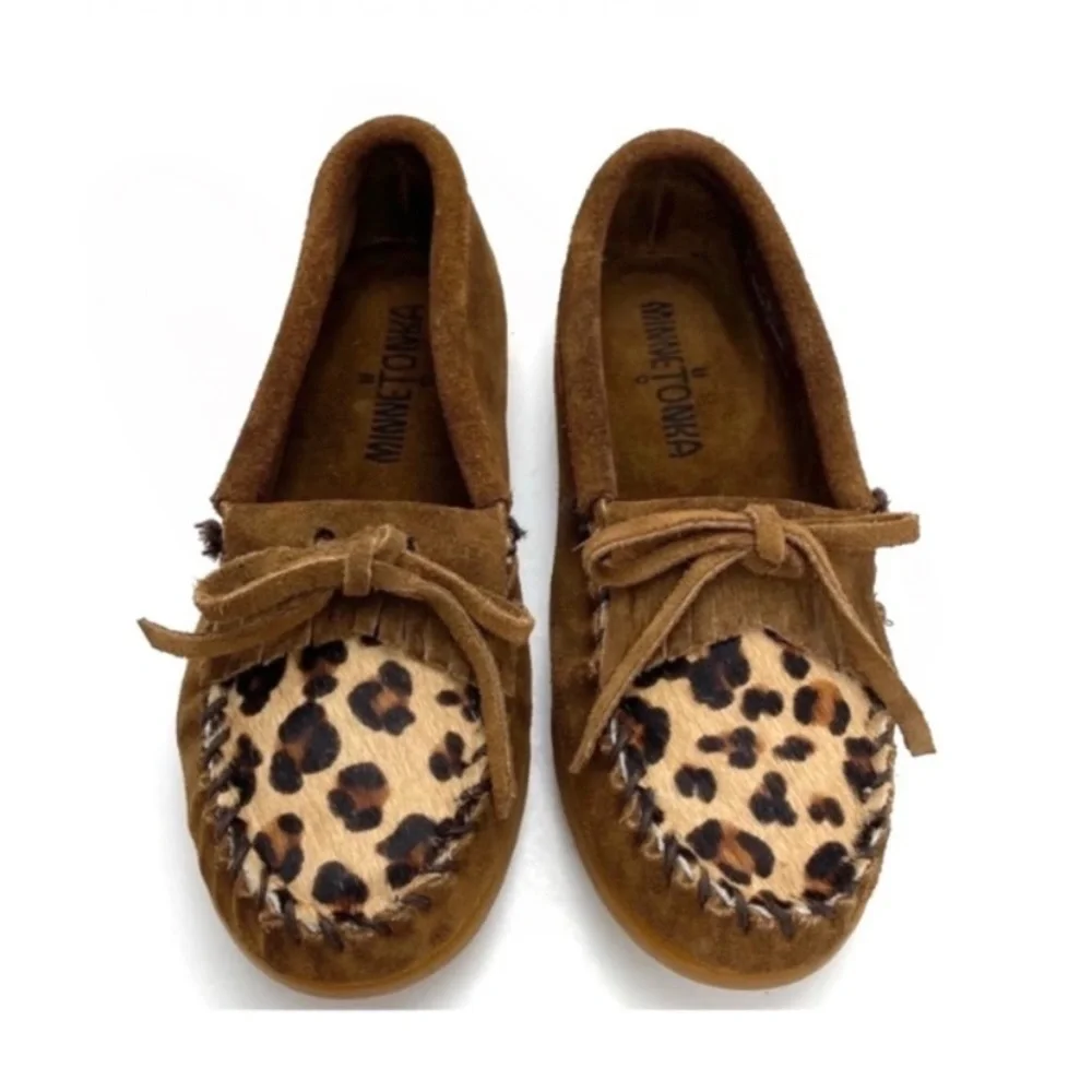 MINNETONKA Leopard Calfskin Kilty Moc Suede Moccasins Flat In Brown Size 1 Kids